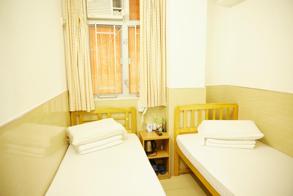 Me Easy Hostel Hong Kong Exterior photo